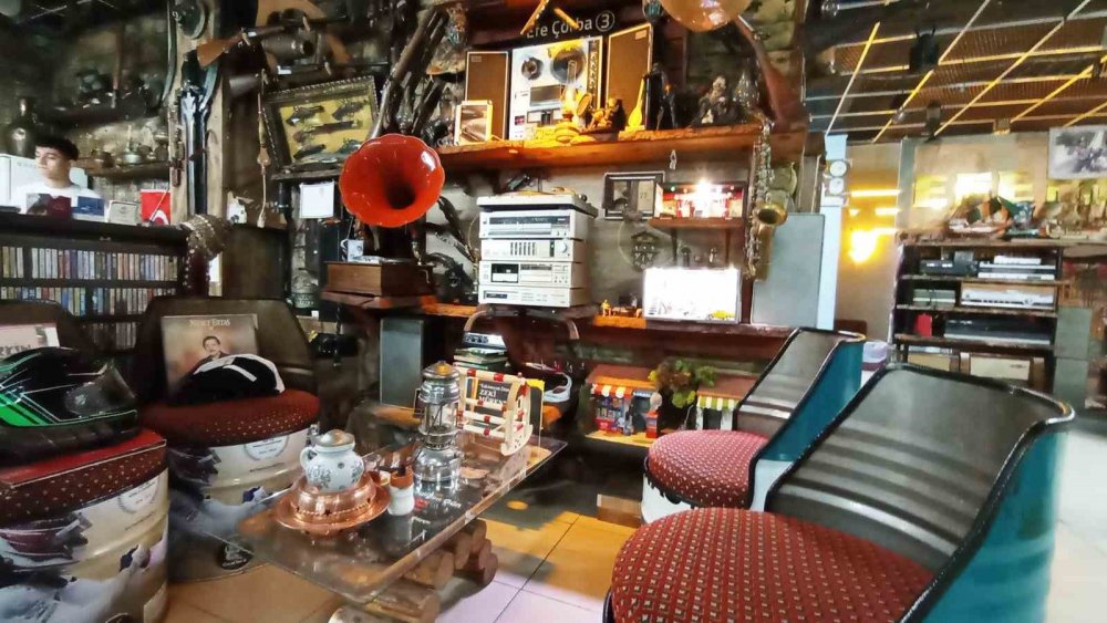 Konya'daki bu mekan antikacı değil, çorbacı