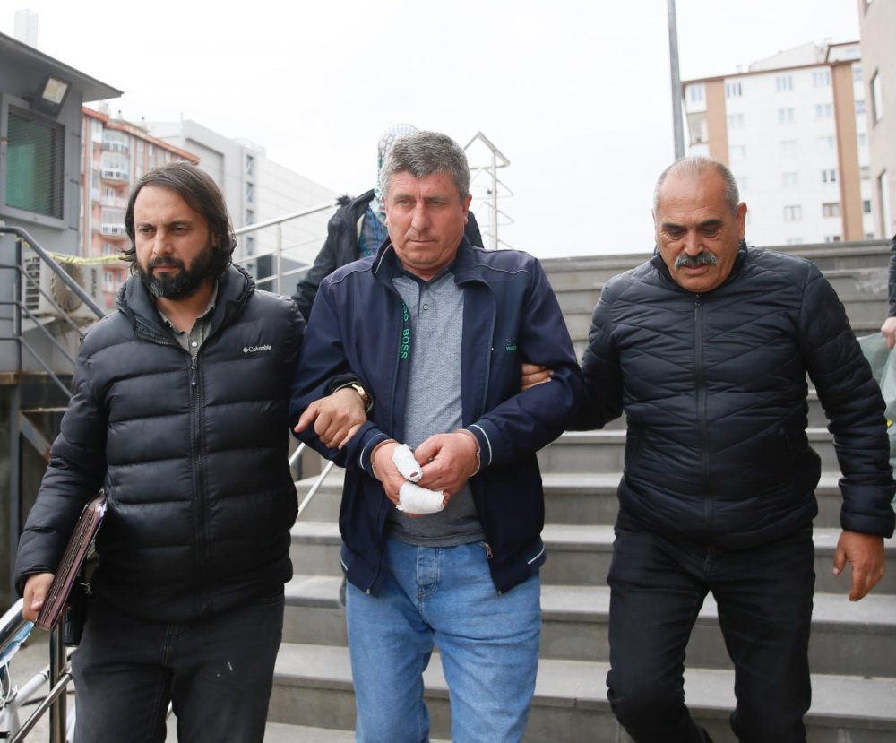 Rus eşini 14 kez bıçaklayıp öldüren sanık: Bıçak karnına saplandı, sonrasını hatırlamıyorum