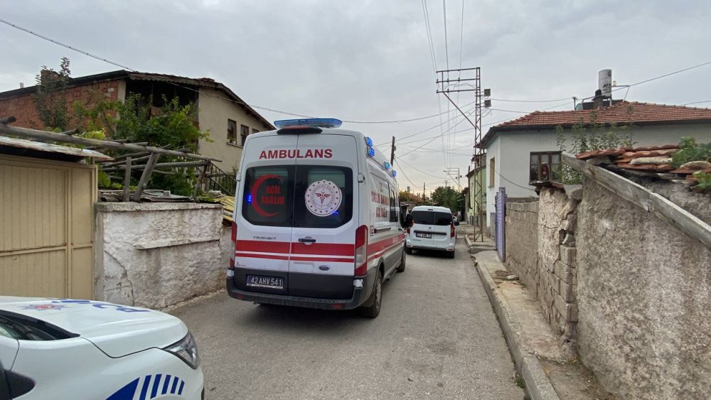 Konya’da 13 yaşındaki kız tabancayla oynarken kendini vurdu