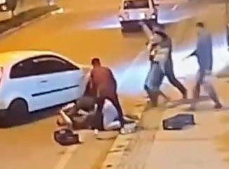 Konya'da baba ve oğula 'Ne bakıyorsun' dayağı