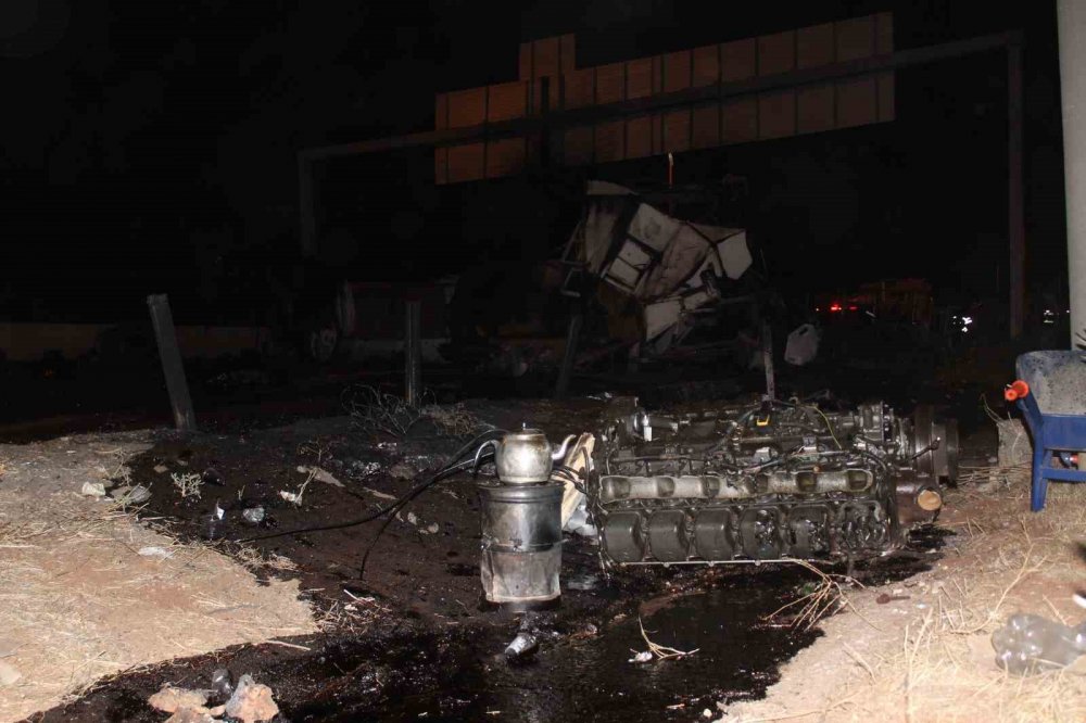 TAG Otoyolu’nda freni patlayan tır dehşet saçtı: 3 ölü, 11 yaralı