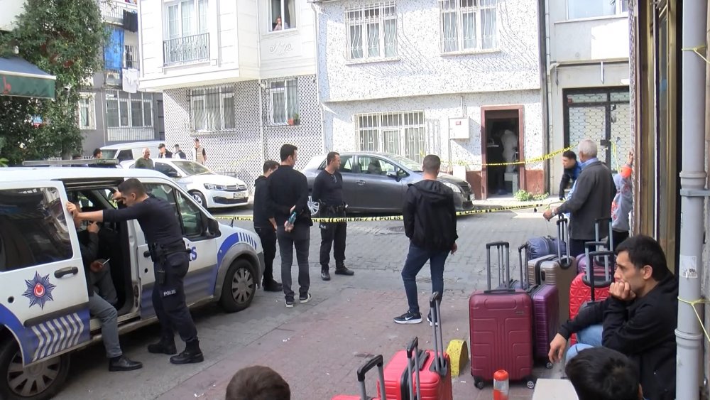 Tartıştığı arkadaşını 6 el ateş ederek öldürdü