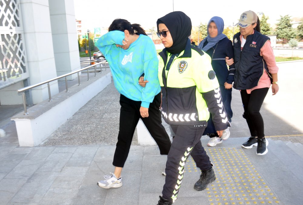 Karaman'da, FETÖ'ye 'Kıskaç' operasyonunda gözaltına 3 şüpheli adliyede