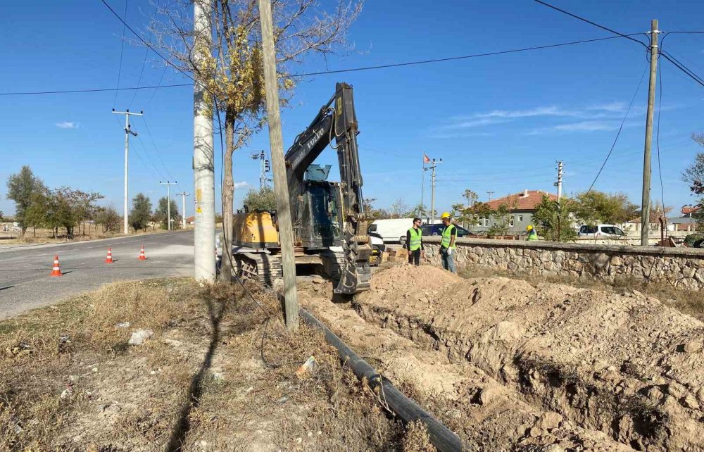 Konya'nın ilçesinde  yeni su şebeke hattı