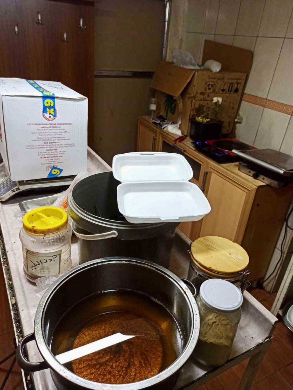 Hatay'daki bu lokantada mide bulandıran görüntüler!