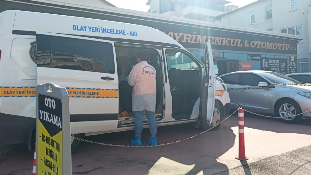 Kocaeli'de tartıştığı iki kadını silahla vurdu!