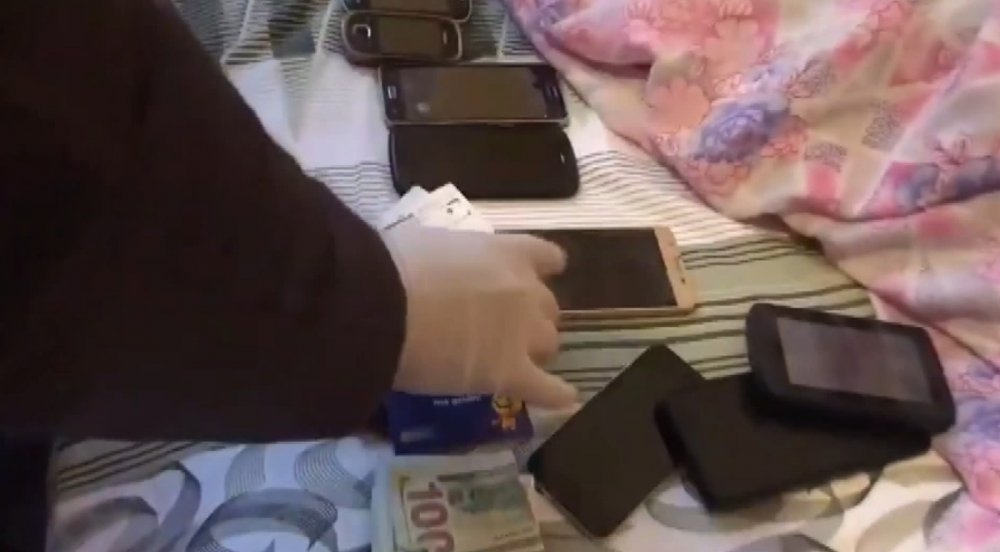 Diyarbakır ve İzmir’de ‘Makyaj’ operasyonu