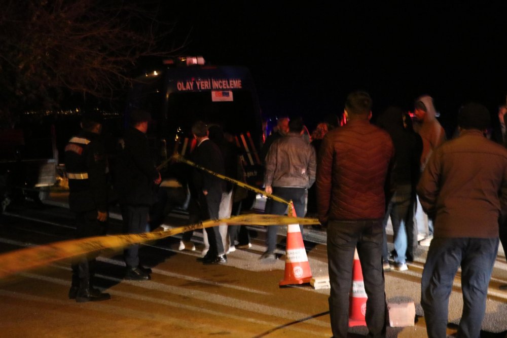 Başına cisimle vurularak öldürülen kadının kocası ve oğulları gözaltında