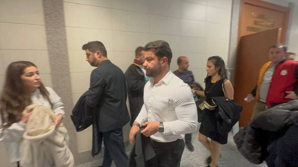 Bazı futbolcuları dolandırdığı öne sürülen banka müdürü hakim karşısında
