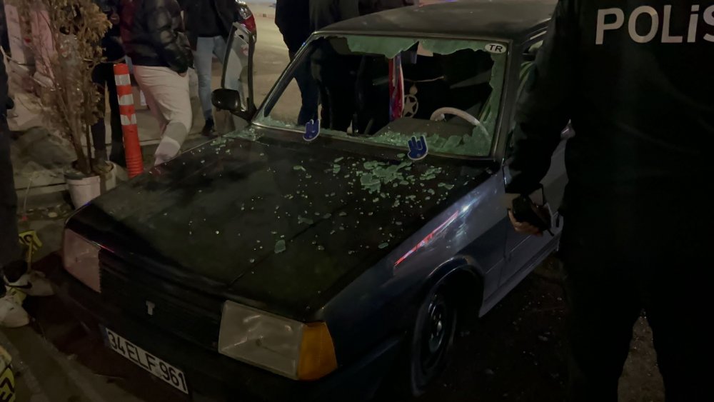 İki grup arasında taşlı, sopalı ve silahlı kavga