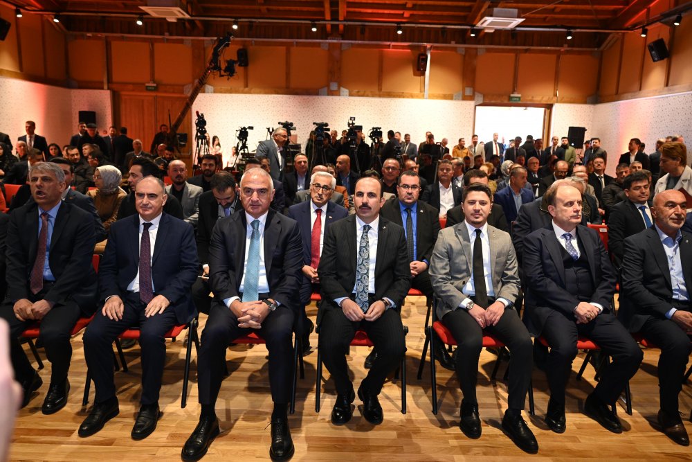 Konya'da tarihe ışık tutan merkez açıldı