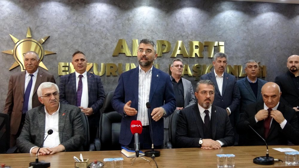 DEVA Partisi'nde şok! İstifa eden 800 kişi AK Parti'ye katıldı