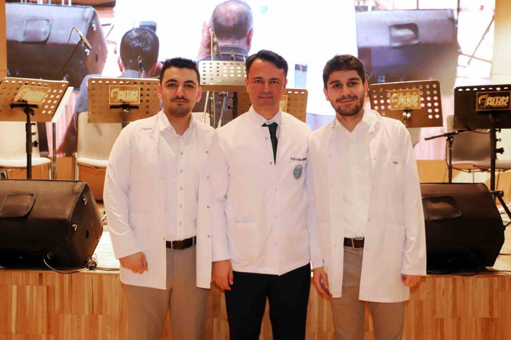 Beyaz önlüğü giydiler, sorumlulukları başladı