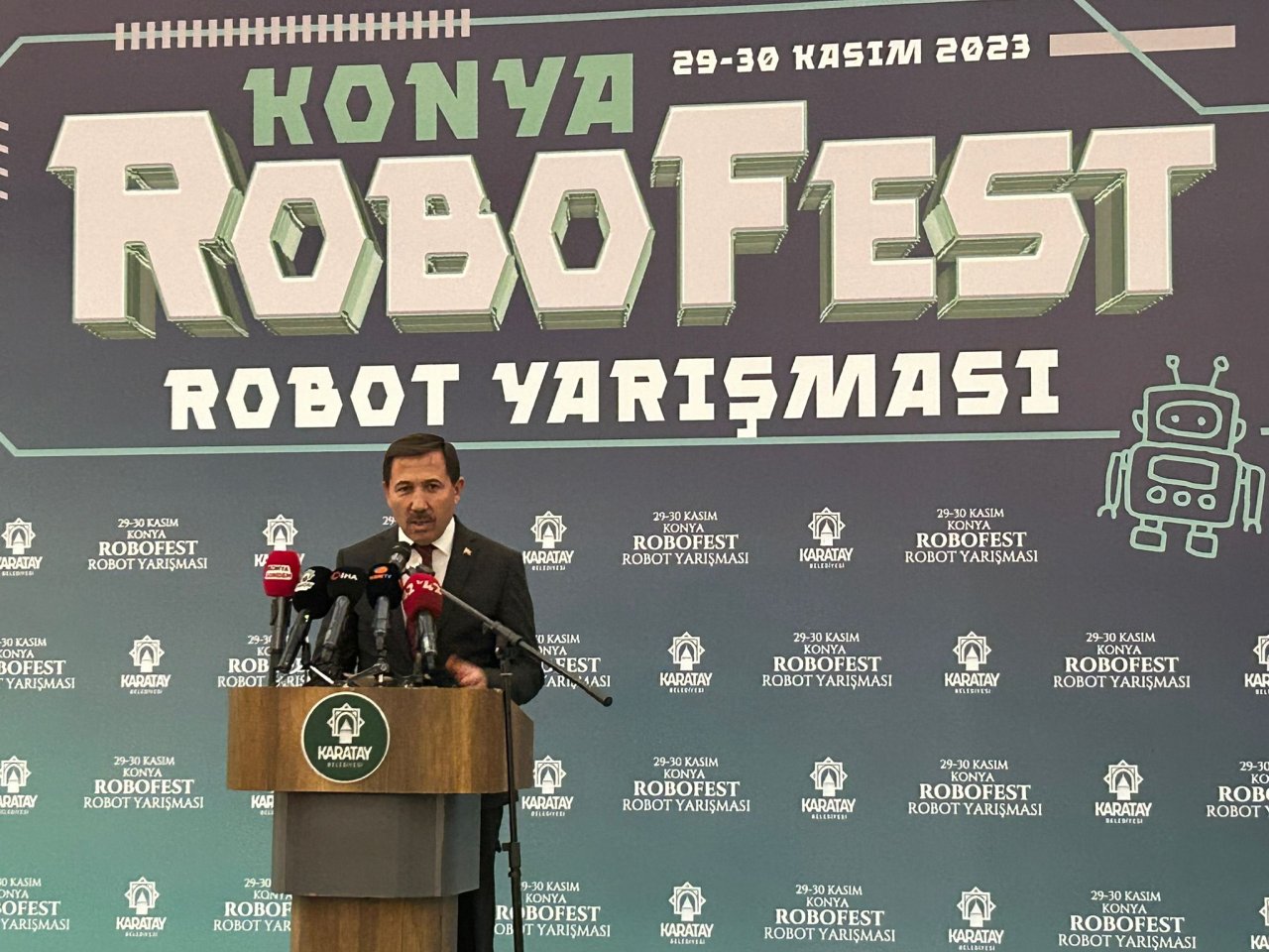 konyada-robotlar-kapisacak-140-bin-lira-odul-alacaklar.jpg