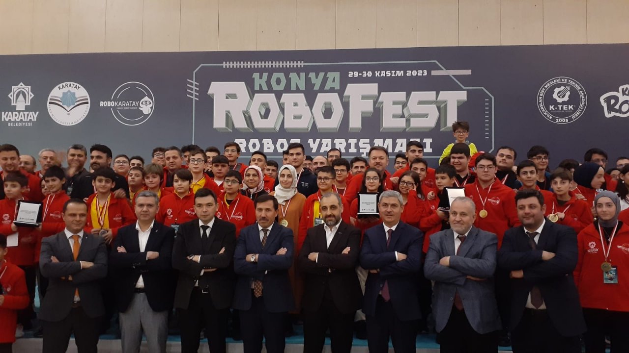 konya-robofest-robot-yarismasinda-oduller-sahiplerini-buldu-003.jpg