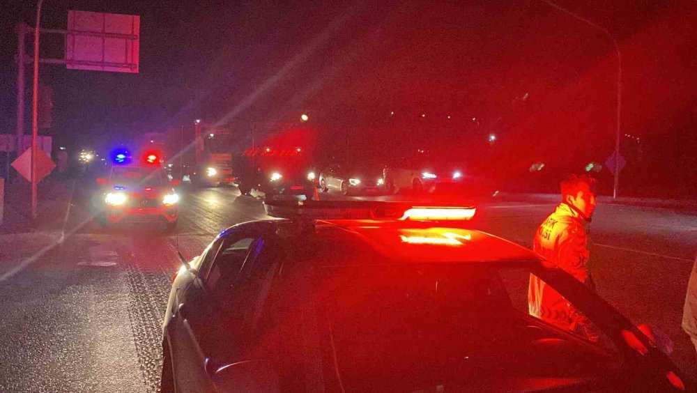 Konya'da hırsızlık şüphelisi habersiz aldığı teyzesinin aracıyla polisten 60 kilometre kaçtı