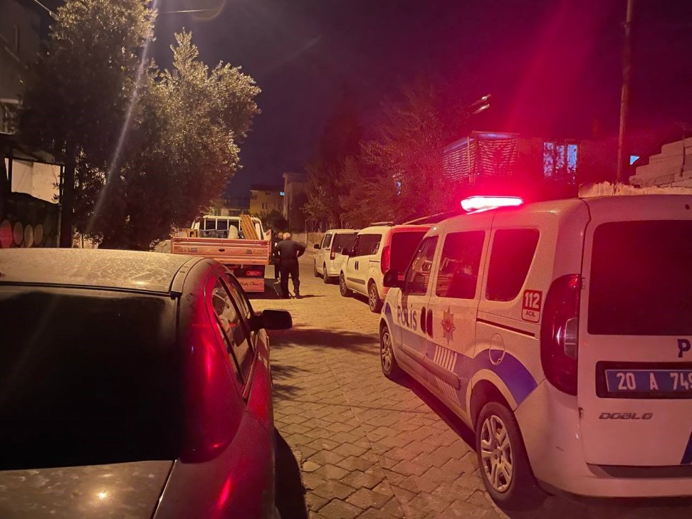 Denizli'de 8 yaşındaki çocuk annesini vurdu!