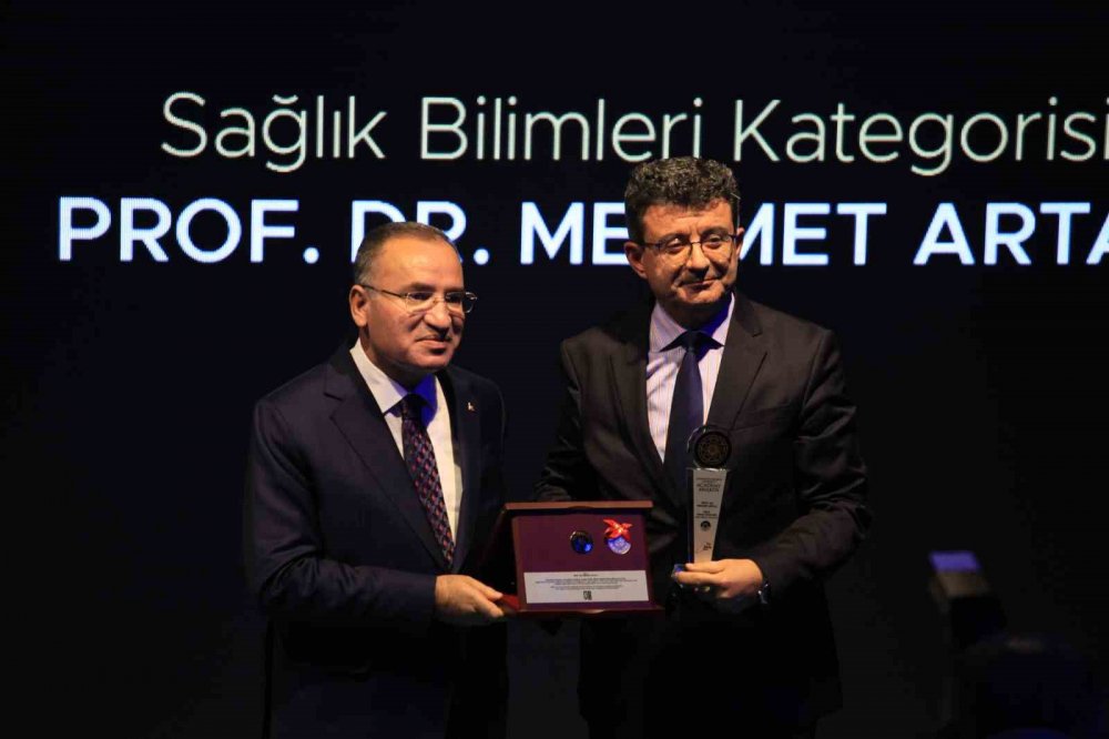 Necmettin Erbakan University Academy Awards töreni yapıldı