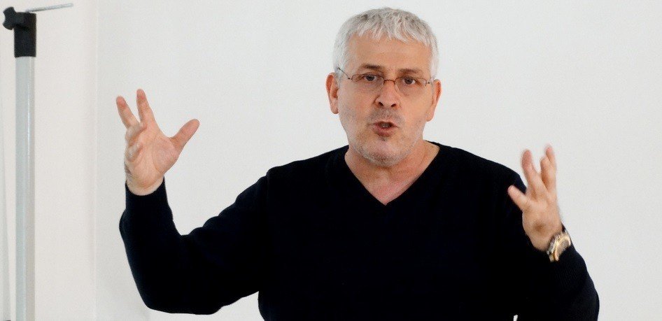 Erzurum'da akademisyen odasında ölü bulundu