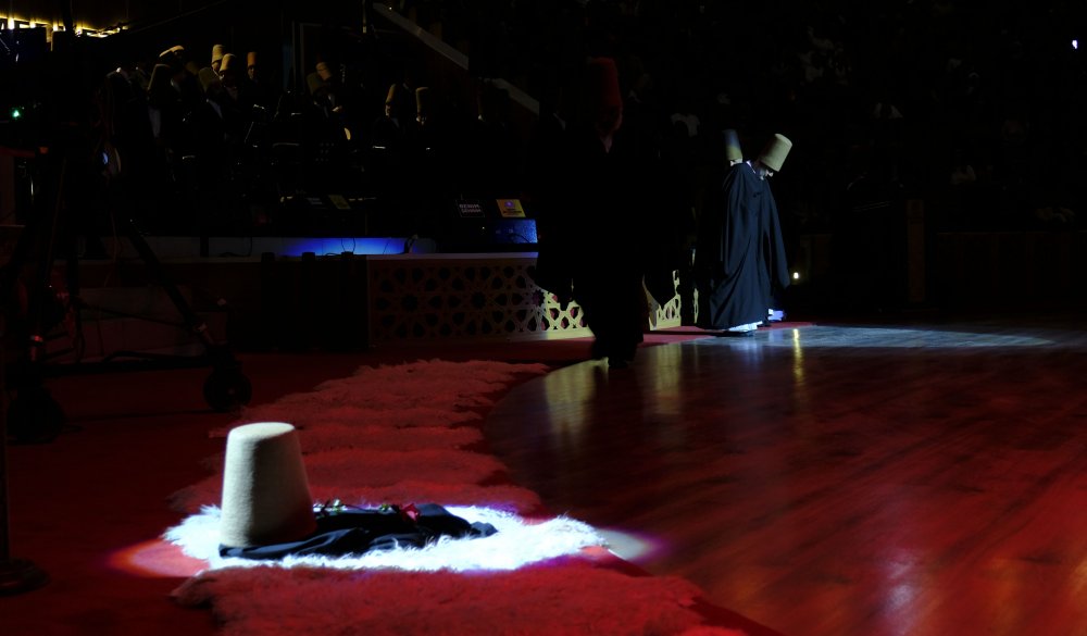 Konya'daki sema gösterisinde bir yer boş kaldı! Sebebi ise...