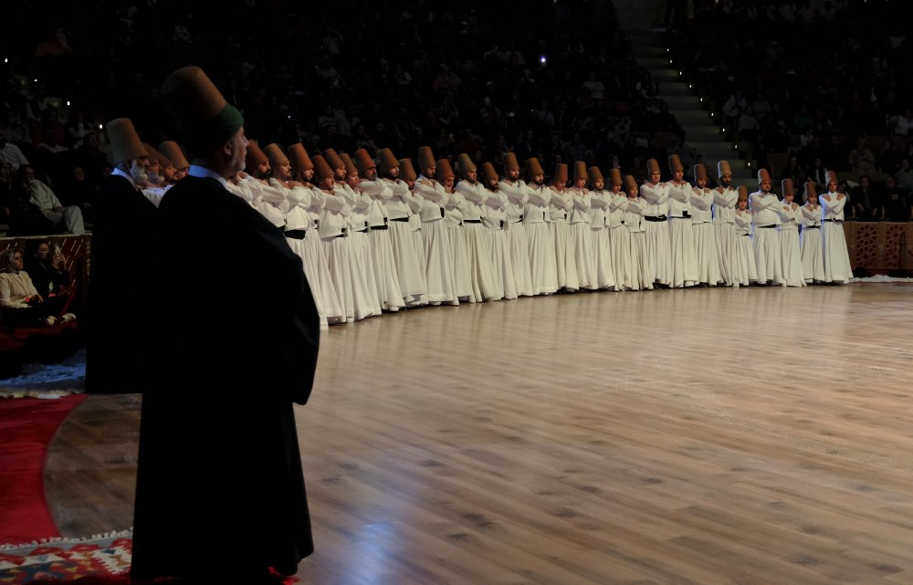 Konya'daki sema gösterisinde bir yer boş kaldı! Sebebi ise...