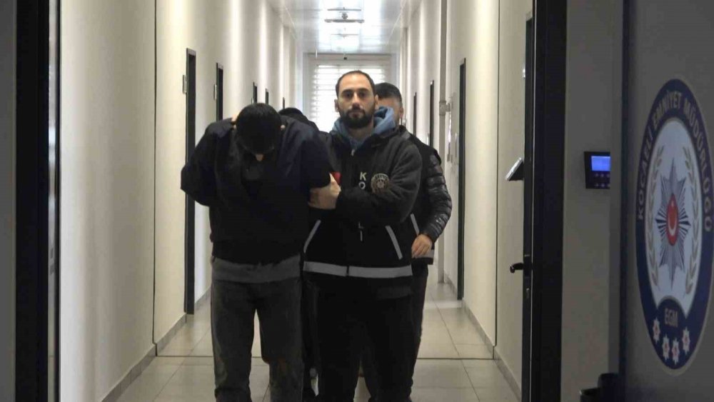 Kocaeli'de sahte dekont vurgunu! Bu yöntemle dolandırmışlar