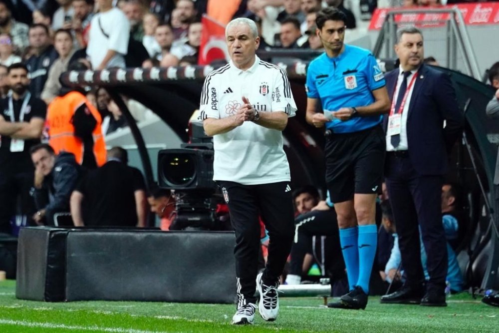 Rıza Çalımbay, 18 yıl sonra bir ilki yaşayacak