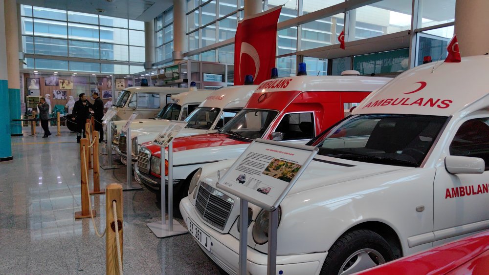 İşte 1’inci Dünya Savaşı’ndaki ambulans!