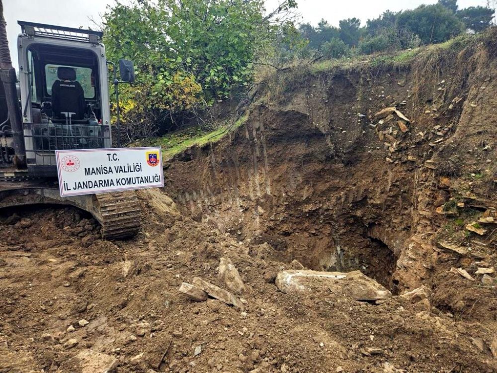 Manisa'da rahatlığın böylesi dedirten olay! Suçüstü yakalandılar