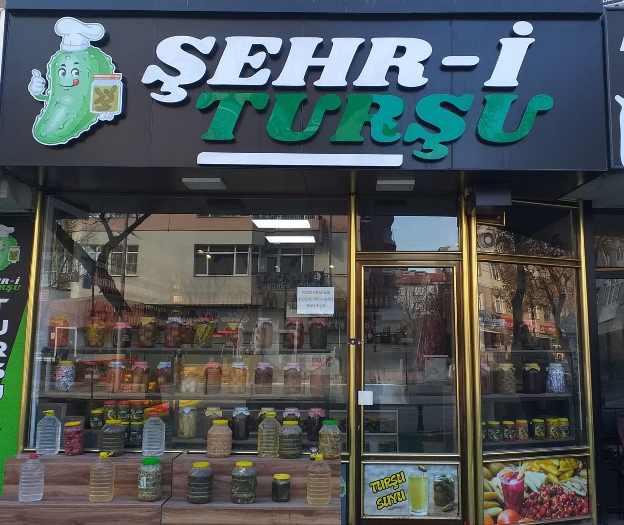 konyalilar-tursuya-yoneliyor-tursu-sirkeli-mi-olur-limonlu-mu.jpg