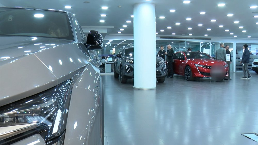 Sıfır araçlar liste fiyatının altına düştü