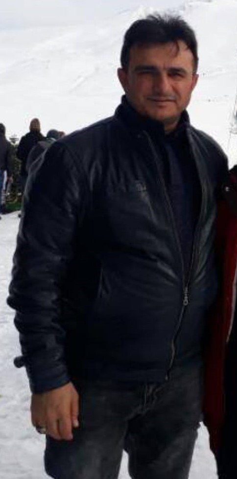 Okulun çatısını onarmak için çıktığı yerden düşüp canından oldu