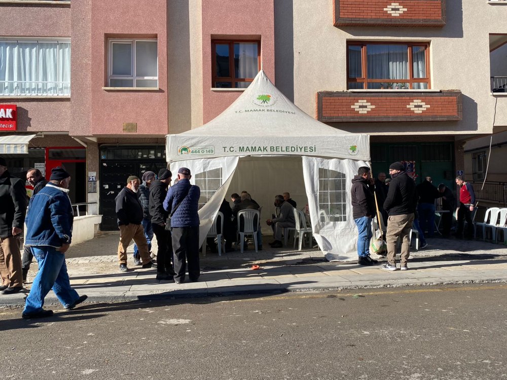 Kıskançlık kavgası... 4 çocuk annesi eşini öldürdü