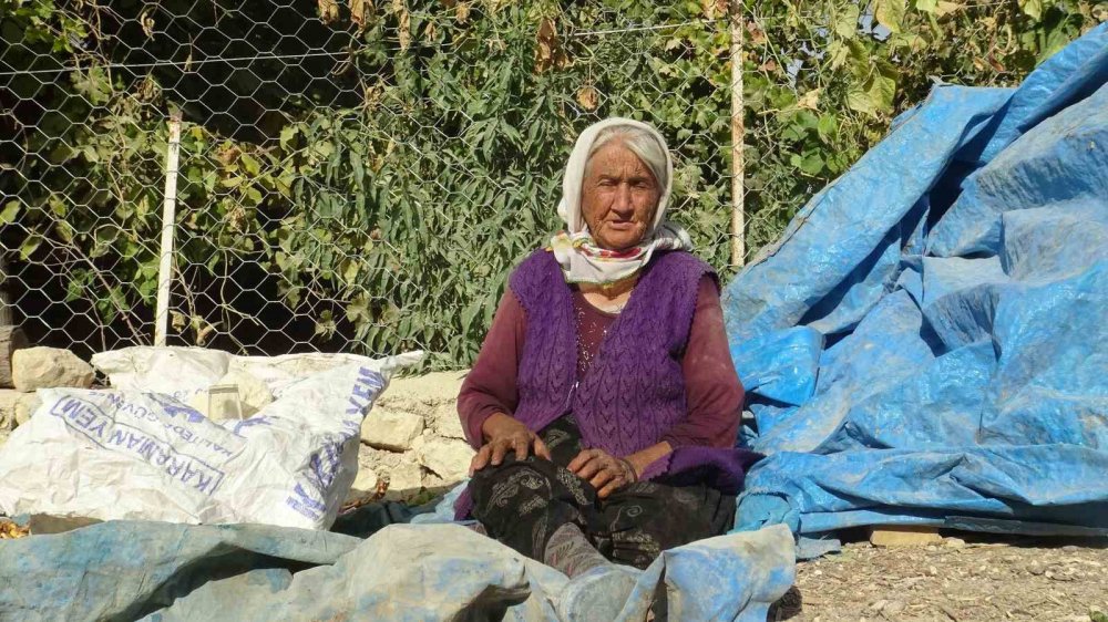 Madende oğlunu, Covid-19’dan eşini kaybeden Ayşe Gökçe vefat etti