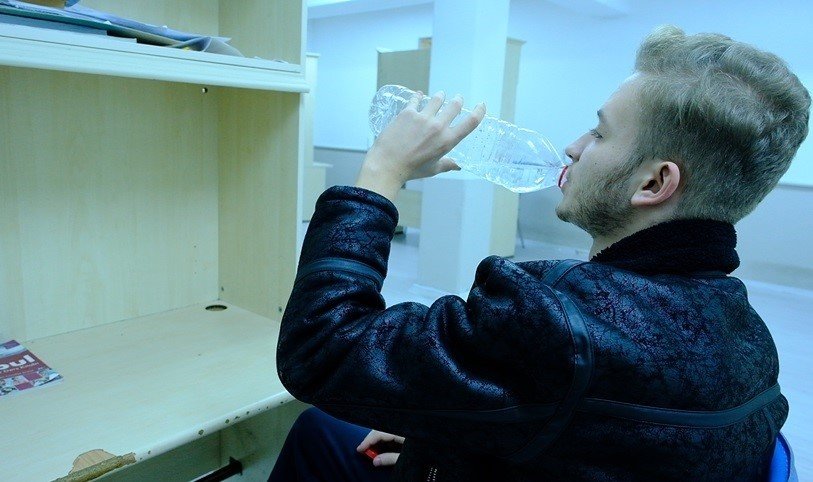 Kış aylarında bunu yapmak hastalıklara davetiye olabilir... Çayın yanında mutlaka için!