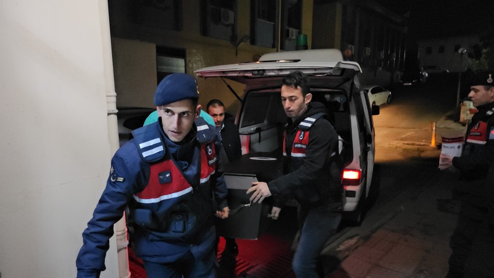 Uzman çavuş, birlikte yaşadığı kadını ormana götürüp öldürdü