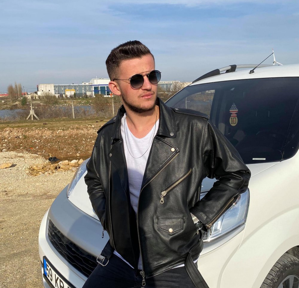 Karavana çevirdiği polyester kabinde ölü bulundu