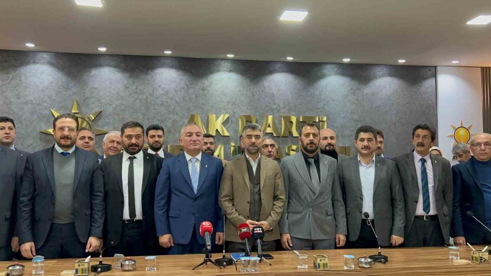 İYİ Parti'den istifa etmişlerdi! AK Parti’ye katıldılar