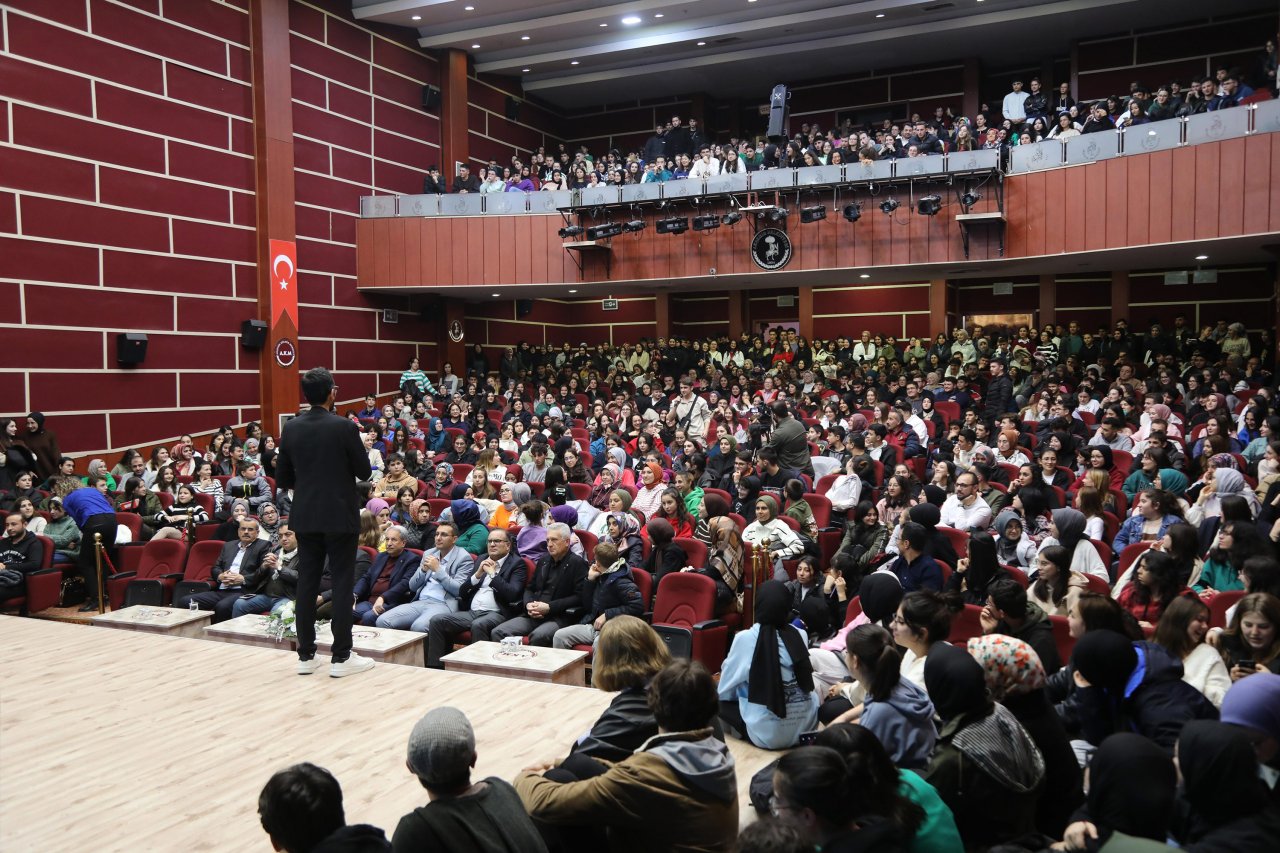 konyada-sehir-konferanslari-ocakta-dolu-dolu-gececek.jpg