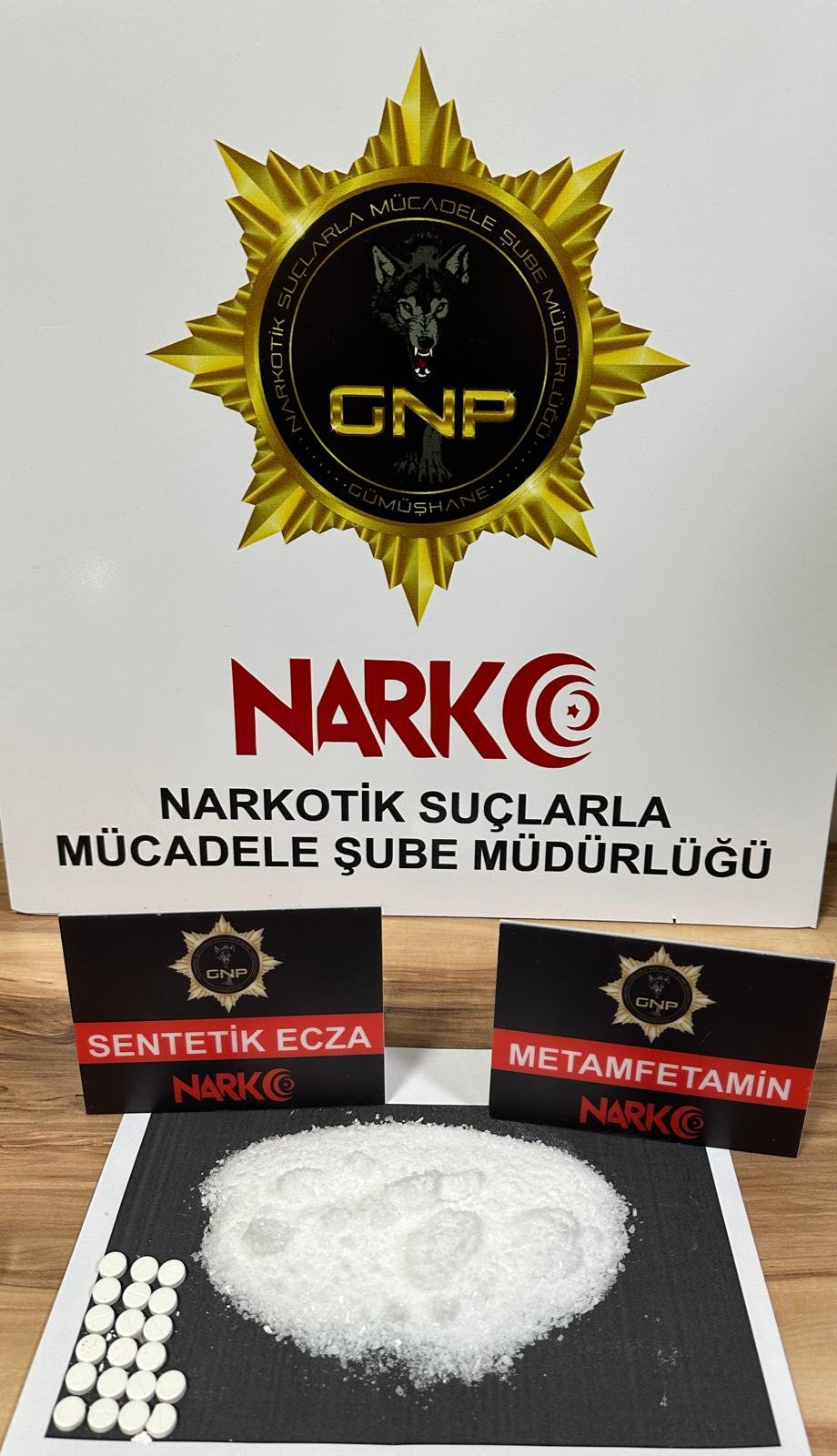 Midelerinden uyuşturucu çıktı!