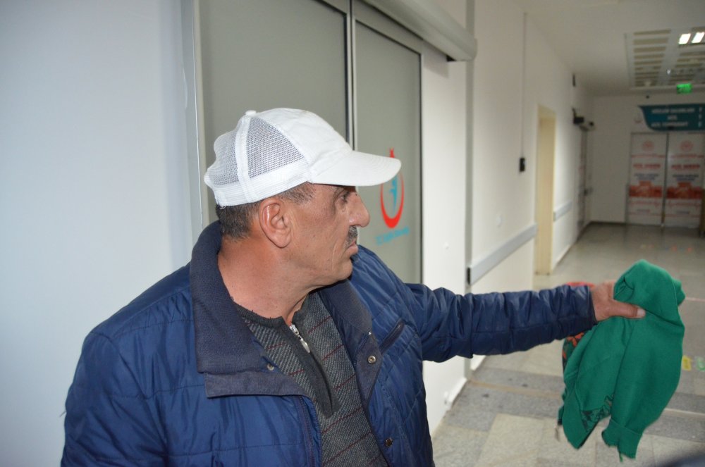 Konya'nın komşu ilinde bıçaklı saldırgan kucağında çocuğu olan kadını yaralayıp, telefonunu gasbetti