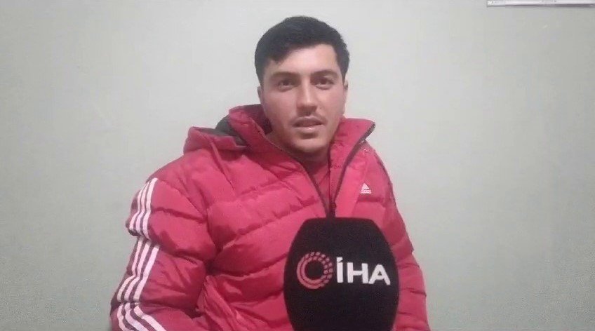 Şaşkına döndü! Kertenkele sandı, gerçek çok başka çıktı