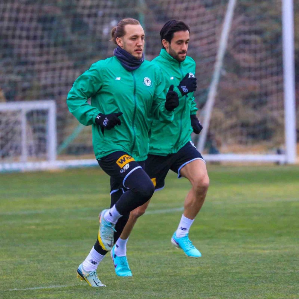 Konyaspor, İstanbulspor maçı hazırlıklarına başladı