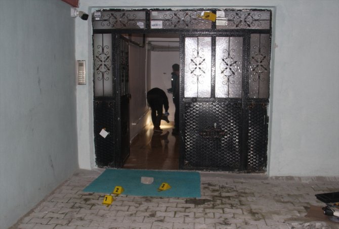 Konya'da apartman önündeki silahlı kavgadan acı haber