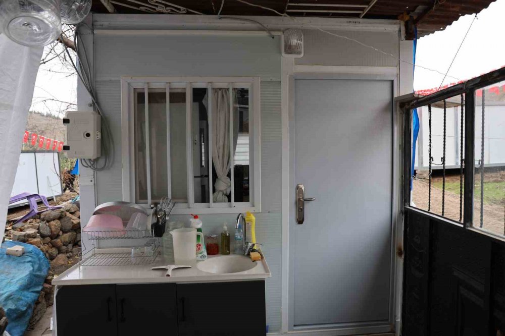 Şehidin konteyner kentteki baba ocağında hüzün hakim... Tek isteği varmış