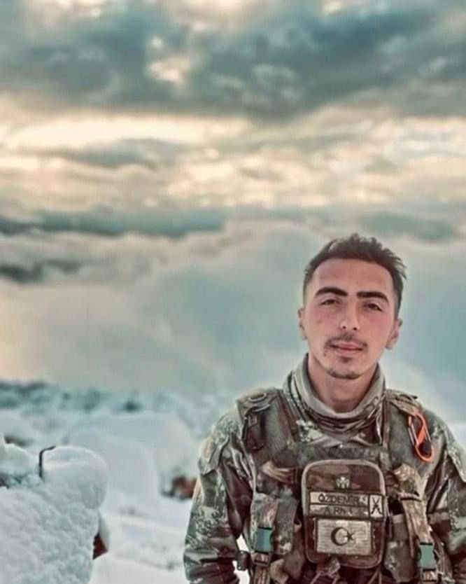 Şehidin konteyner kentteki baba ocağında hüzün hakim... Tek isteği varmış