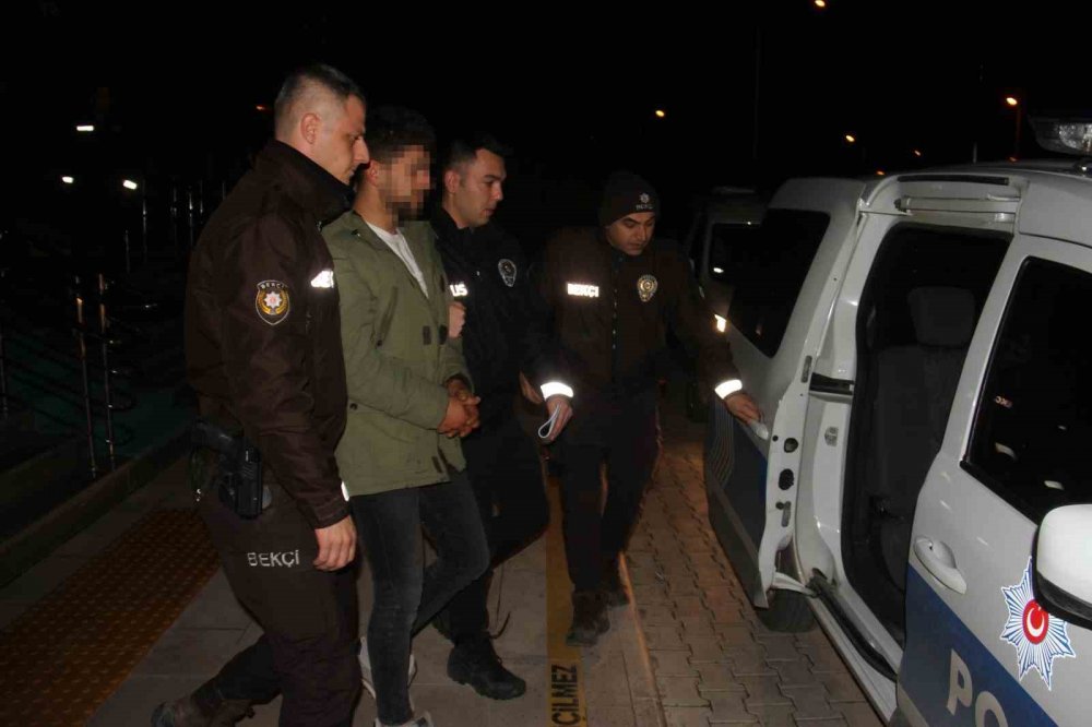 Konya’da silahla kavgada gözaltına alınan 1’i kadın 3 kişi tutuklandı