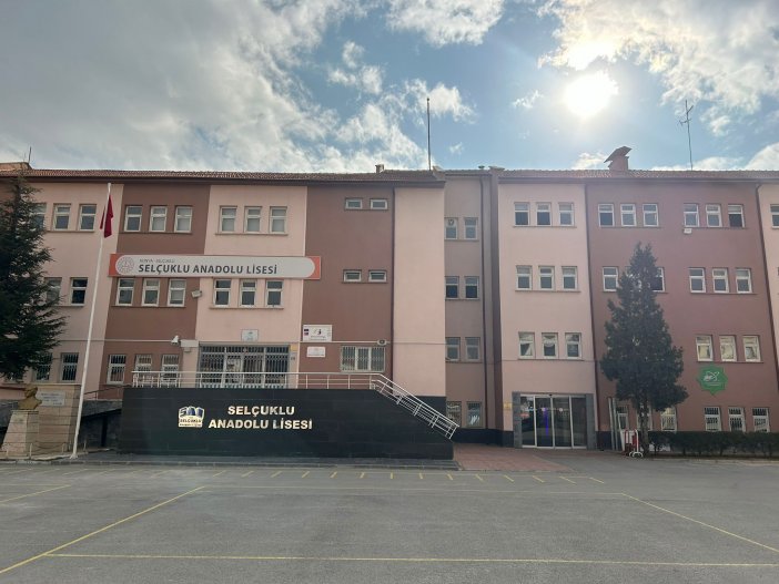 selcuklu-anadolu-lisesi-2.jpg