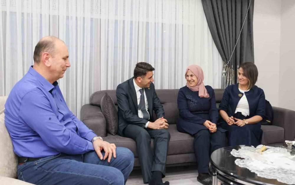 Şehit yeğeninin isteğini kırmadı