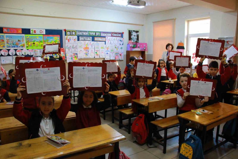 Okullarda Yarıyıl tatili için son ders zili yarın çalacak